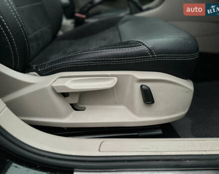 Черный Фольксваген Гольф, объемом двигателя 2 л и пробегом 145 тыс. км за 10950 $, фото 26 на Automoto.ua