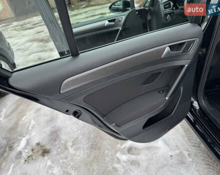 Чорний Фольксваген Гольф, об'ємом двигуна 1.6 л та пробігом 207 тис. км за 13850 $, фото 13 на Automoto.ua