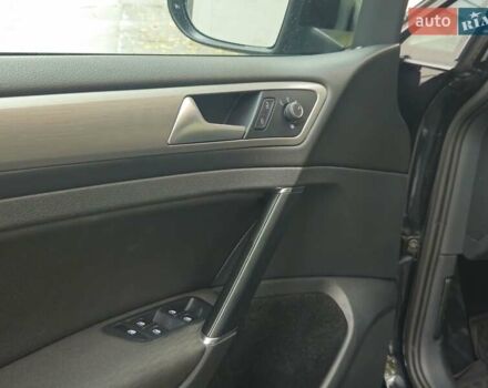 Черный Фольксваген Гольф, объемом двигателя 1.8 л и пробегом 169 тыс. км за 11800 $, фото 9 на Automoto.ua