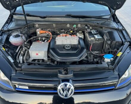 Черный Фольксваген Гольф, объемом двигателя 0 л и пробегом 91 тыс. км за 8500 $, фото 8 на Automoto.ua