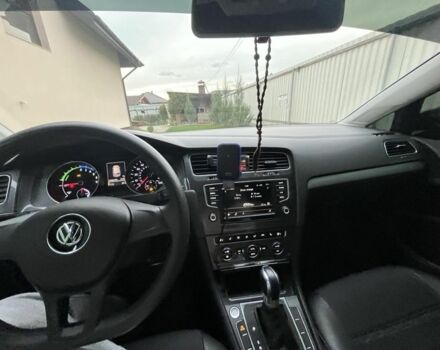 Черный Фольксваген Гольф, объемом двигателя 0 л и пробегом 95 тыс. км за 8200 $, фото 7 на Automoto.ua