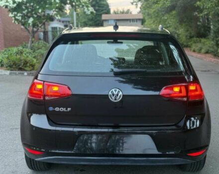 Черный Фольксваген Гольф, объемом двигателя 0 л и пробегом 72 тыс. км за 3800 $, фото 4 на Automoto.ua