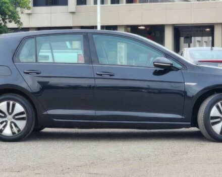 Черный Фольксваген Гольф, объемом двигателя 0 л и пробегом 80 тыс. км за 6200 $, фото 4 на Automoto.ua