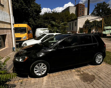 Черный Фольксваген Гольф, объемом двигателя 1.8 л и пробегом 130 тыс. км за 12000 $, фото 3 на Automoto.ua