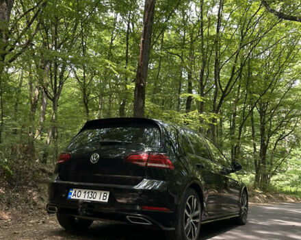 Черный Фольксваген Гольф, объемом двигателя 1.97 л и пробегом 283 тыс. км за 14400 $, фото 5 на Automoto.ua