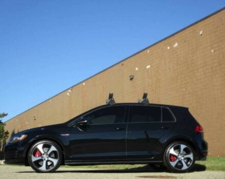 Черный Фольксваген Гольф, объемом двигателя 2 л и пробегом 51 тыс. км за 8200 $, фото 4 на Automoto.ua