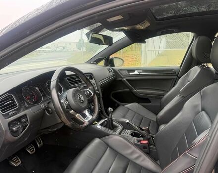 Черный Фольксваген Гольф, объемом двигателя 2 л и пробегом 57 тыс. км за 7000 $, фото 8 на Automoto.ua