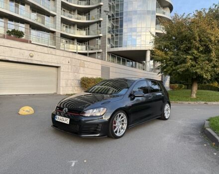 Чорний Фольксваген Гольф, об'ємом двигуна 2 л та пробігом 130 тис. км за 13900 $, фото 1 на Automoto.ua