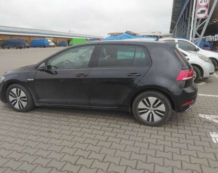 Черный Фольксваген Гольф, объемом двигателя 0 л и пробегом 217 тыс. км за 11500 $, фото 1 на Automoto.ua