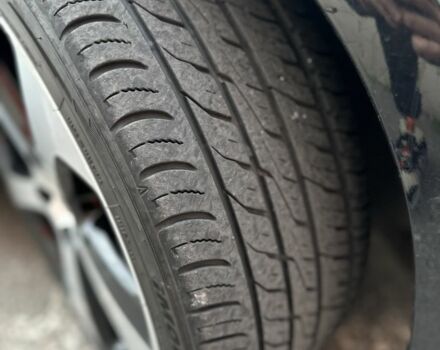 Черный Фольксваген Гольф, объемом двигателя 2 л и пробегом 177 тыс. км за 13000 $, фото 6 на Automoto.ua