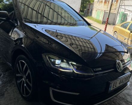 Черный Фольксваген Гольф, объемом двигателя 0 л и пробегом 84 тыс. км за 12500 $, фото 1 на Automoto.ua