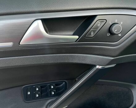 Чорний Фольксваген Гольф, об'ємом двигуна 0 л та пробігом 92 тис. км за 12500 $, фото 8 на Automoto.ua