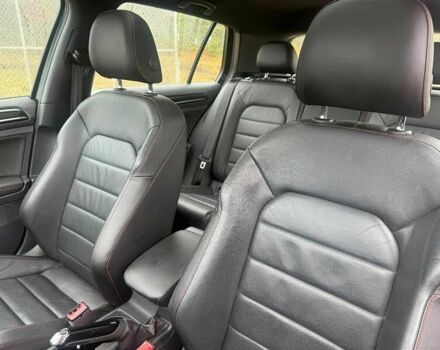 Черный Фольксваген Гольф, объемом двигателя 2 л и пробегом 57 тыс. км за 10000 $, фото 10 на Automoto.ua