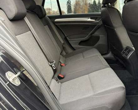 Черный Фольксваген Гольф, объемом двигателя 1.6 л и пробегом 248 тыс. км за 11500 $, фото 13 на Automoto.ua