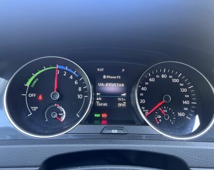 Черный Фольксваген Гольф, объемом двигателя 0 л и пробегом 135 тыс. км за 11700 $, фото 7 на Automoto.ua