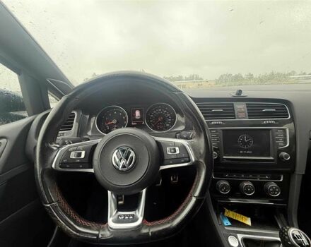 Черный Фольксваген Гольф, объемом двигателя 2 л и пробегом 57 тыс. км за 10000 $, фото 9 на Automoto.ua