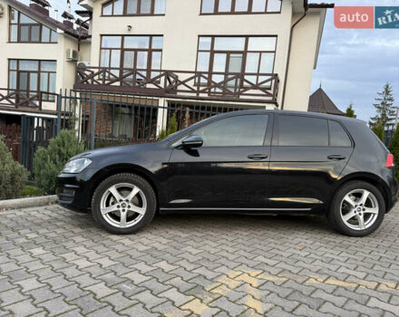 Черный Фольксваген Гольф, объемом двигателя 1.6 л и пробегом 248 тыс. км за 11500 $, фото 1 на Automoto.ua