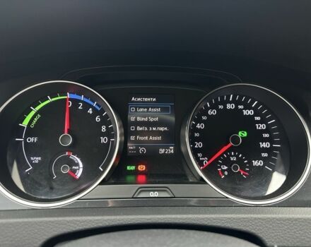 Черный Фольксваген Гольф, объемом двигателя 0 л и пробегом 188 тыс. км за 11750 $, фото 8 на Automoto.ua