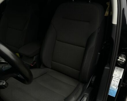 Черный Фольксваген Гольф, объемом двигателя 0 л и пробегом 188 тыс. км за 11750 $, фото 10 на Automoto.ua