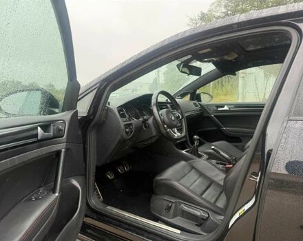 Черный Фольксваген Гольф, объемом двигателя 2 л и пробегом 57 тыс. км за 10000 $, фото 7 на Automoto.ua