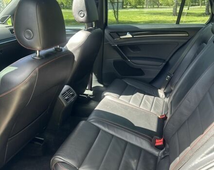 Черный Фольксваген Гольф, объемом двигателя 2 л и пробегом 177 тыс. км за 13000 $, фото 14 на Automoto.ua