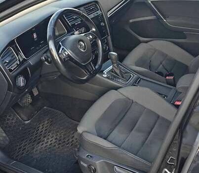 Черный Фольксваген Гольф, объемом двигателя 1.4 л и пробегом 90 тыс. км за 14500 $, фото 9 на Automoto.ua