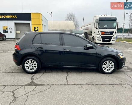 Черный Фольксваген Гольф, объемом двигателя 1.8 л и пробегом 116 тыс. км за 13500 $, фото 13 на Automoto.ua