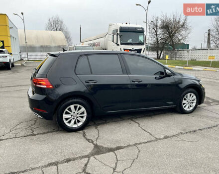 Черный Фольксваген Гольф, объемом двигателя 1.8 л и пробегом 116 тыс. км за 13500 $, фото 14 на Automoto.ua