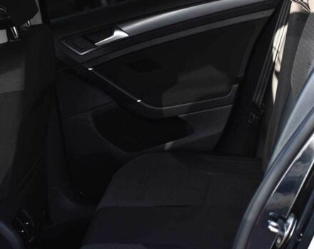 Черный Фольксваген Гольф, объемом двигателя 0 л и пробегом 140 тыс. км за 14650 $, фото 18 на Automoto.ua