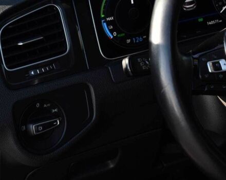 Черный Фольксваген Гольф, объемом двигателя 0 л и пробегом 140 тыс. км за 14650 $, фото 10 на Automoto.ua