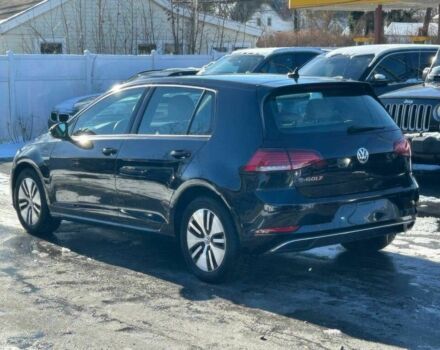 Черный Фольксваген Гольф, объемом двигателя 0 л и пробегом 40 тыс. км за 6800 $, фото 4 на Automoto.ua