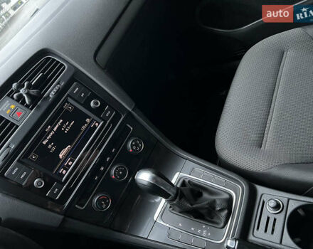 Чорний Фольксваген Гольф, об'ємом двигуна 1.8 л та пробігом 105 тис. км за 14500 $, фото 29 на Automoto.ua