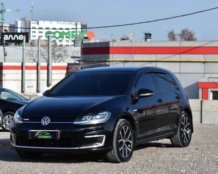 Черный Фольксваген Гольф, объемом двигателя 0 л и пробегом 140 тыс. км за 14650 $, фото 4 на Automoto.ua