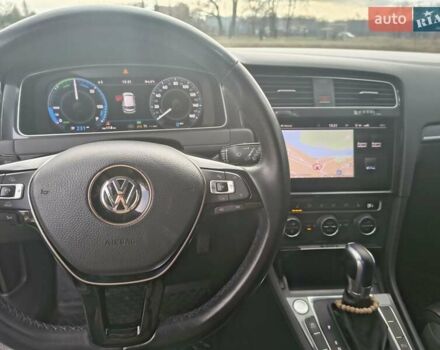Чорний Фольксваген Гольф, об'ємом двигуна 0 л та пробігом 94 тис. км за 15600 $, фото 20 на Automoto.ua