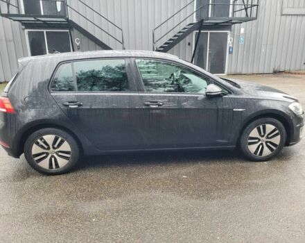 Черный Фольксваген Гольф, объемом двигателя 0 л и пробегом 85 тыс. км за 11000 $, фото 6 на Automoto.ua