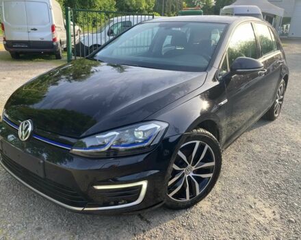 Черный Фольксваген Гольф, объемом двигателя 0 л и пробегом 49 тыс. км за 6336 $, фото 1 на Automoto.ua