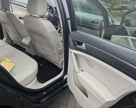 Черный Фольксваген Гольф, объемом двигателя 1.4 л и пробегом 40 тыс. км за 19000 $, фото 8 на Automoto.ua