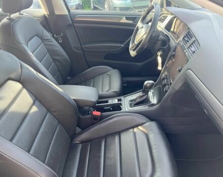 Черный Фольксваген Гольф, объемом двигателя 0 л и пробегом 49 тыс. км за 6336 $, фото 6 на Automoto.ua