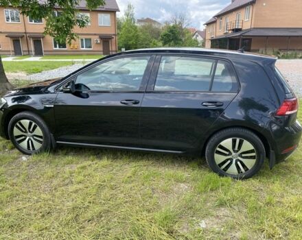 Чорний Фольксваген Гольф, об'ємом двигуна 0 л та пробігом 62 тис. км за 15200 $, фото 7 на Automoto.ua