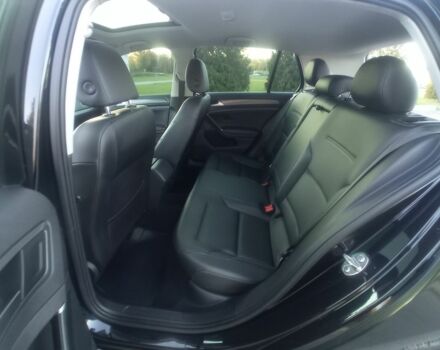 Черный Фольксваген Гольф, объемом двигателя 1.4 л и пробегом 121 тыс. км за 14000 $, фото 4 на Automoto.ua