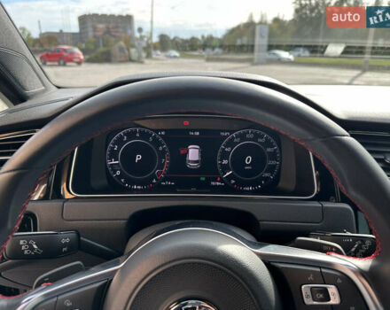 Черный Фольксваген Гольф, объемом двигателя 1.98 л и пробегом 71 тыс. км за 26000 $, фото 25 на Automoto.ua