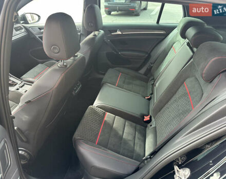 Черный Фольксваген Гольф, объемом двигателя 1.98 л и пробегом 71 тыс. км за 26000 $, фото 33 на Automoto.ua