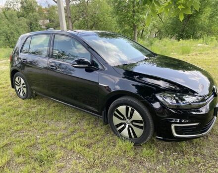 Чорний Фольксваген Гольф, об'ємом двигуна 0 л та пробігом 62 тис. км за 15200 $, фото 5 на Automoto.ua