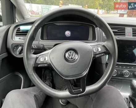 Черный Фольксваген Гольф, объемом двигателя 1.4 л и пробегом 84 тыс. км за 19200 $, фото 35 на Automoto.ua