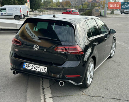 Черный Фольксваген Гольф, объемом двигателя 1.98 л и пробегом 71 тыс. км за 26000 $, фото 6 на Automoto.ua