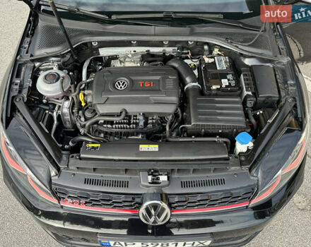 Черный Фольксваген Гольф, объемом двигателя 1.98 л и пробегом 71 тыс. км за 26000 $, фото 11 на Automoto.ua