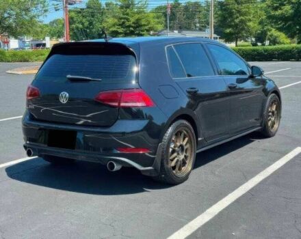 Черный Фольксваген Гольф, объемом двигателя 2 л и пробегом 34 тыс. км за 10000 $, фото 6 на Automoto.ua