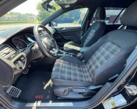 Черный Фольксваген Гольф, объемом двигателя 2 л и пробегом 34 тыс. км за 10000 $, фото 9 на Automoto.ua