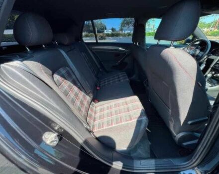 Черный Фольксваген Гольф, объемом двигателя 2 л и пробегом 34 тыс. км за 10000 $, фото 12 на Automoto.ua