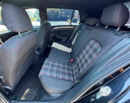 Черный Фольксваген Гольф, объемом двигателя 2 л и пробегом 34 тыс. км за 10000 $, фото 10 на Automoto.ua